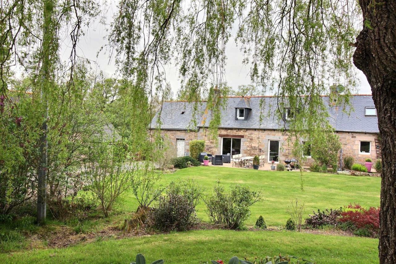 Maison A La Campagne Louargat ภายนอก รูปภาพ